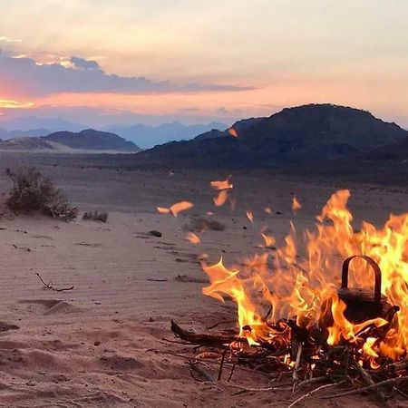 Wadi Rum-Bedouin Tents And Jeep Tours Bagian luar foto