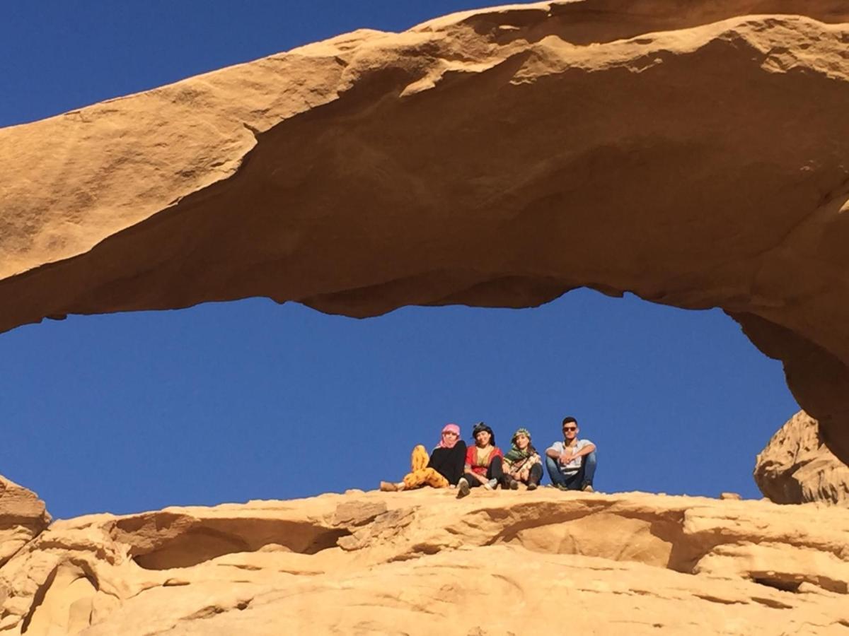 Wadi Rum-Bedouin Tents And Jeep Tours Bagian luar foto