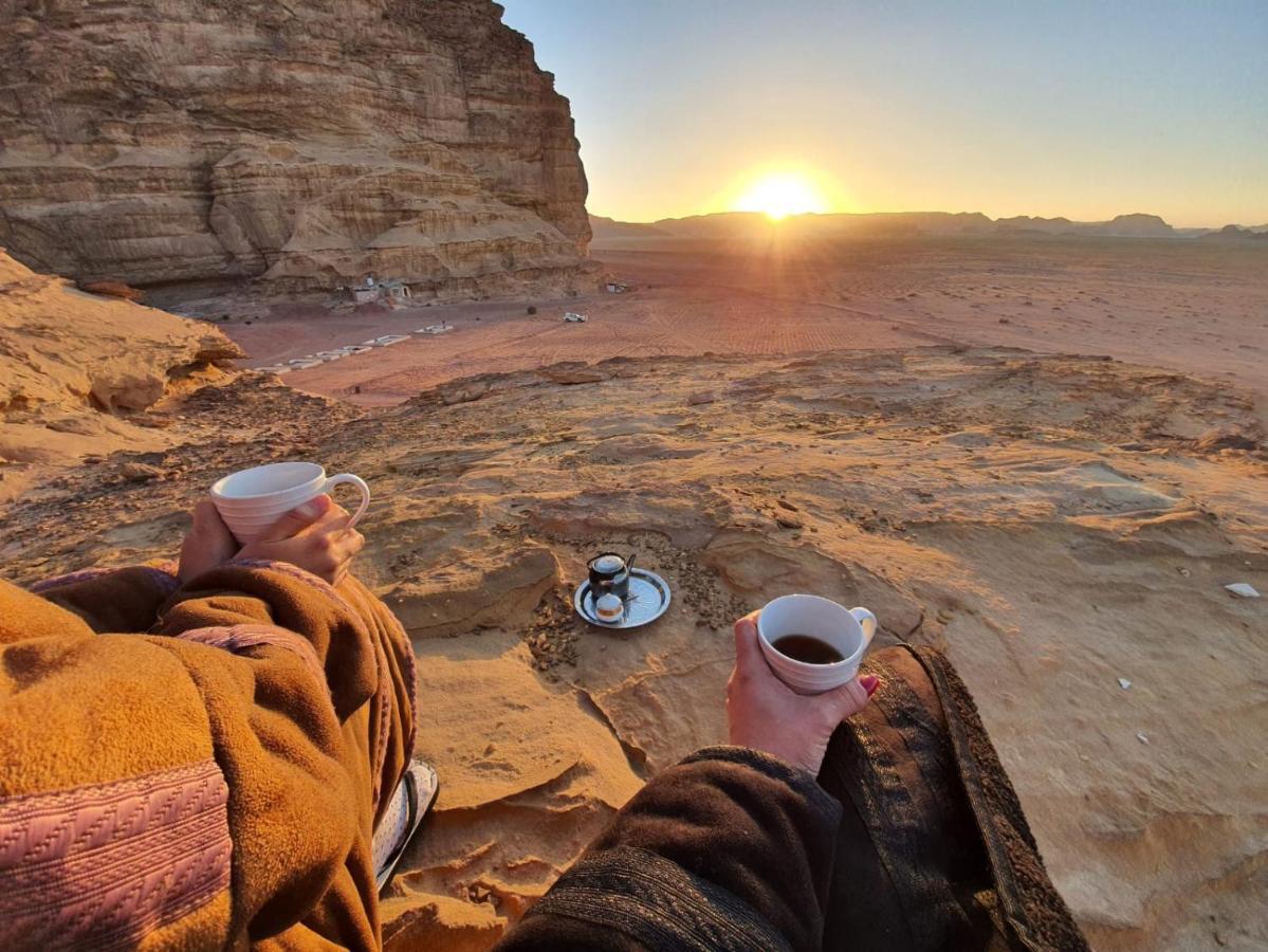 Wadi Rum-Bedouin Tents And Jeep Tours Bagian luar foto
